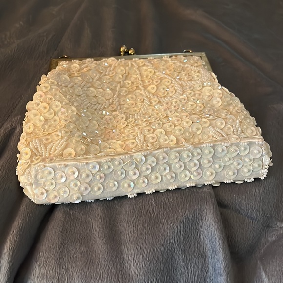Vintage clutch-beaded sequins! - Picture 4 of 4